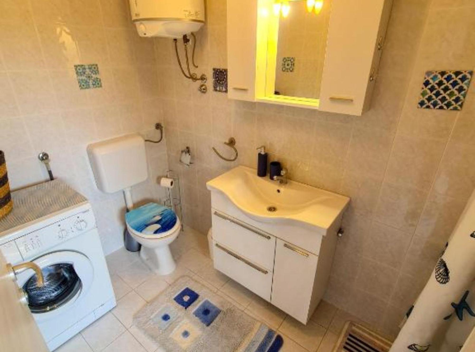 Apartman Marko 2 Novi Vinodolski Bagian luar foto